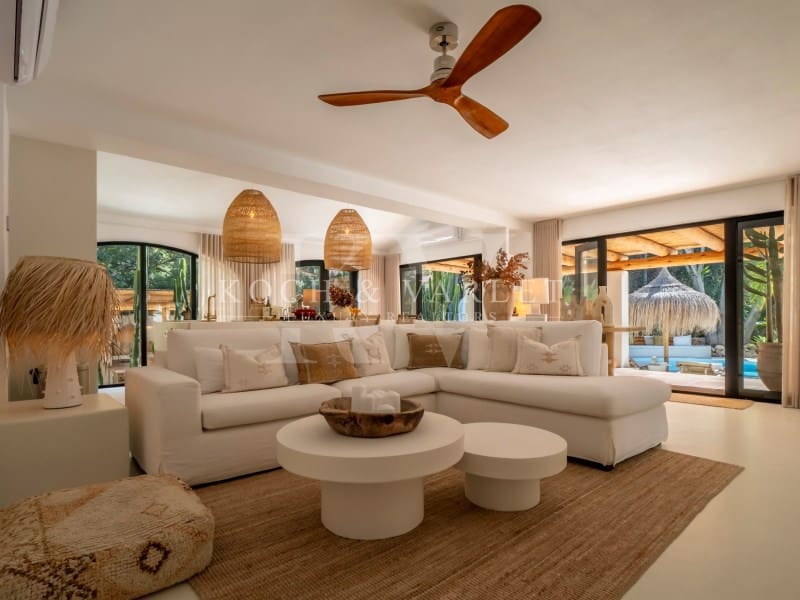 Chalet de 4 habitaciones en Javea / Xàbia en venta con piscina - 2.195.000 € (Ref: 9608213)