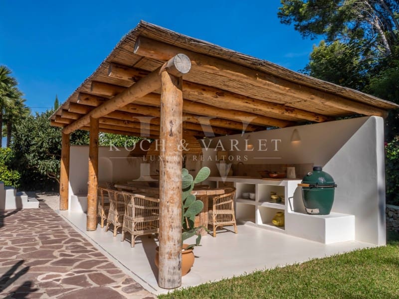 Chalet de 4 habitaciones en Javea / Xàbia en venta con piscina - 2.195.000 € (Ref: 9608213)