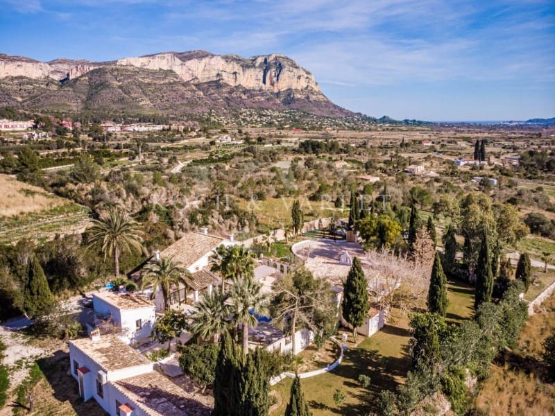 5 bedroom Finca/Country House for sale in Jesus Pobre with garage - € 1,550,000 (Ref: 9634488)
