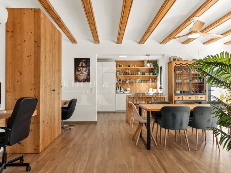 4 sypialnia Willa na sprzedaż w Javea / Xabia z basenem - 1 150 000 € (Ref: 9670520)