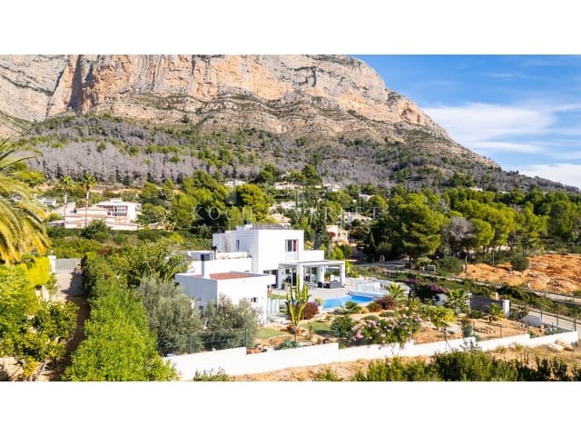 5 sovrum Villa till salu i Montgó - Ermita, Javea / Xàbia med pool garage - 1 780 000 € (Ref: 9778015)