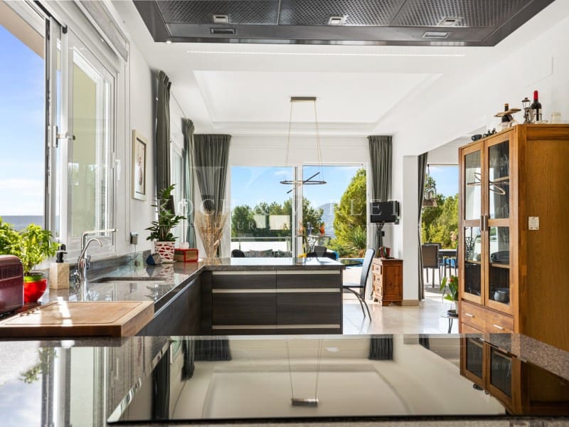 5 sovrum Villa till salu i Javea / Xabia med pool garage - 1 780 000 € (Ref: 9778015)