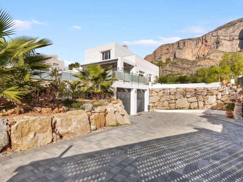 5 sovrum Villa till salu i Javea / Xabia med pool garage - 1 780 000 € (Ref: 9778015)