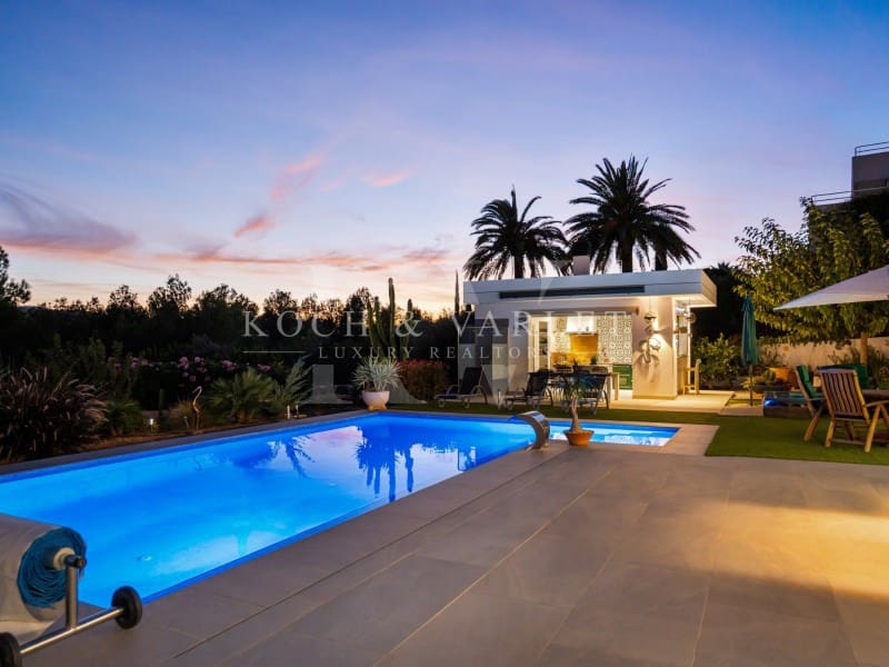 5 sovrum Villa till salu i Javea / Xabia med pool garage - 1 780 000 € (Ref: 9778015)