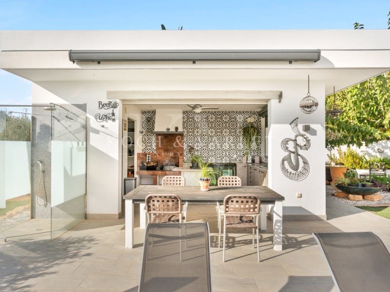 5 sovrum Villa till salu i Javea / Xabia med pool garage - 1 780 000 € (Ref: 9778015)