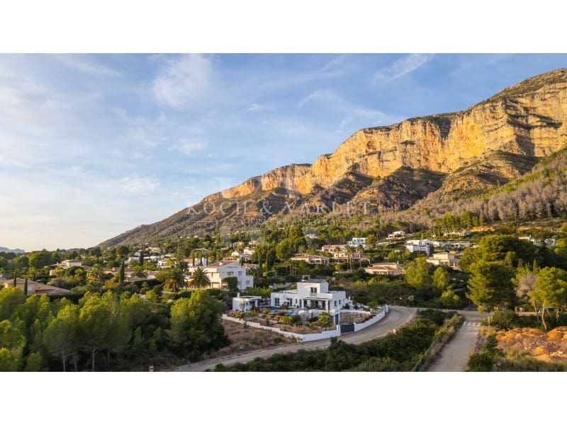 5 sovrum Villa till salu i Javea / Xabia med pool garage - 1 780 000 € (Ref: 9778015)