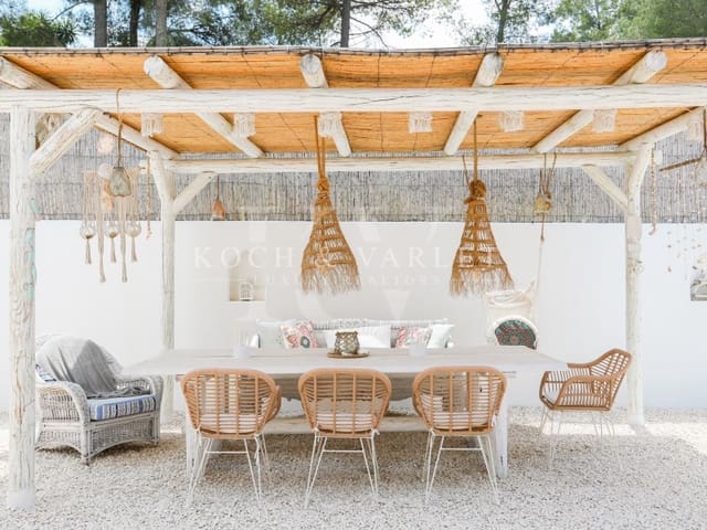 Chalet de 4 habitaciones en Partides comunes - Adsubia, Javea / Xàbia en venta con piscina - 1.995.000 € (Ref: 9804229)