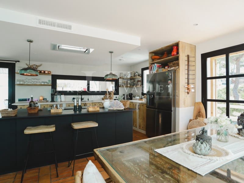 4 bedroom Villa for sale in Javea / Xabia with pool - € 1,995,000 (Ref: 9804229)