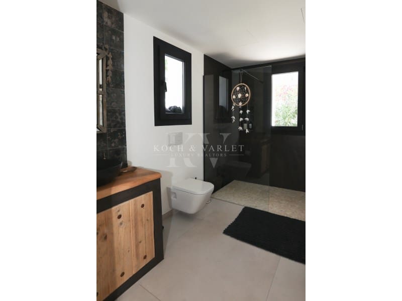 4 bedroom Villa for sale in Javea / Xabia with pool - € 1,995,000 (Ref: 9804229)