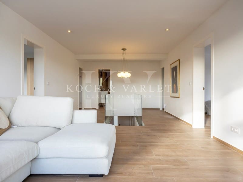 5 bedroom Villa for sale in Javea / Xabia with pool garage - € 1,795,000 (Ref: 9804230)