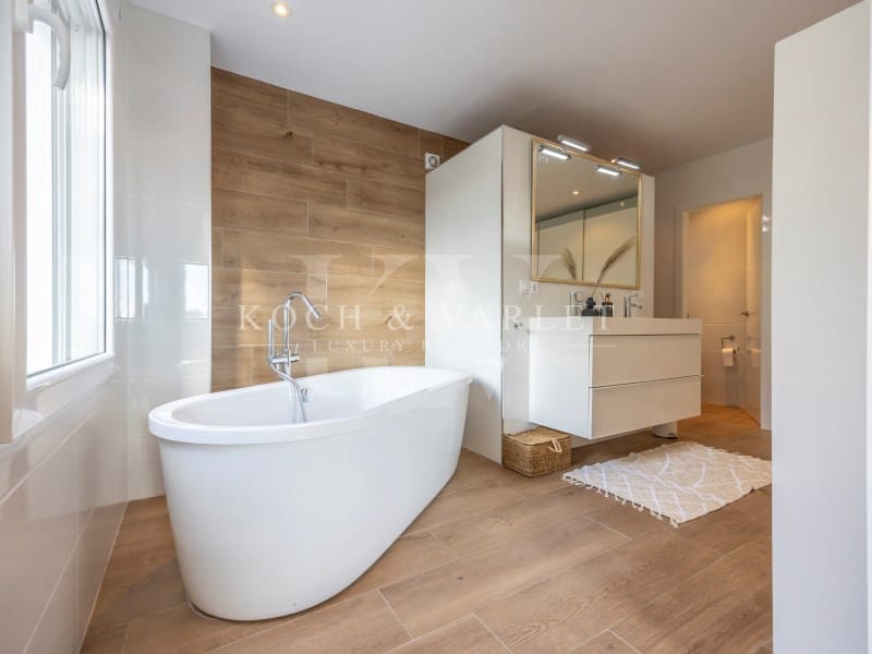 5 bedroom Villa for sale in Javea / Xabia with pool garage - € 1,795,000 (Ref: 9804230)