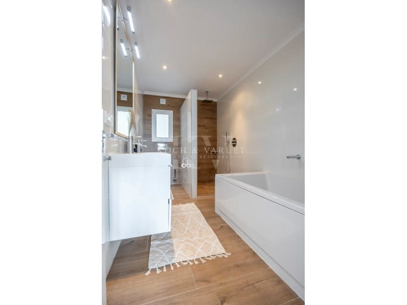 5 bedroom Villa for sale in Javea / Xabia with pool garage - € 1,795,000 (Ref: 9804230)