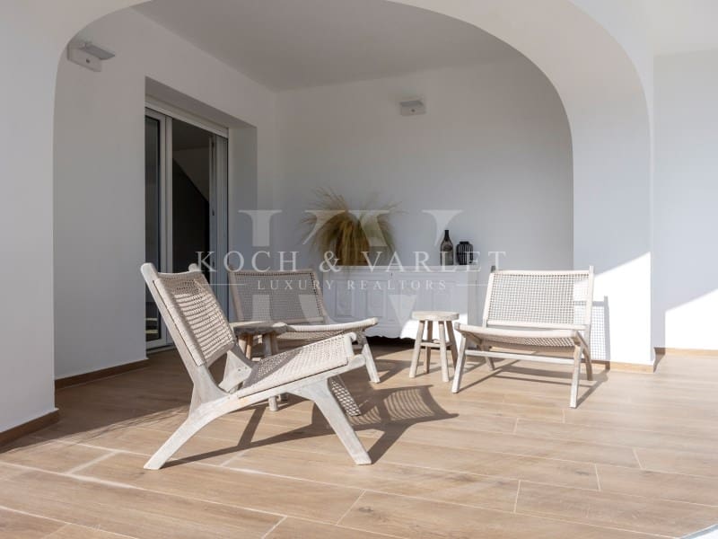 5 bedroom Villa for sale in Javea / Xabia with pool garage - € 1,795,000 (Ref: 9804230)