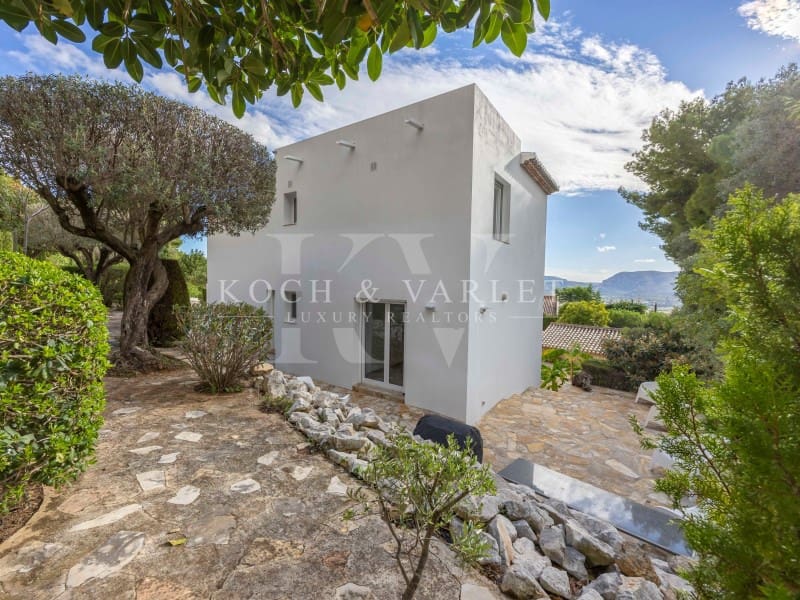 5 bedroom Villa for sale in Javea / Xabia with pool garage - € 1,795,000 (Ref: 9804230)