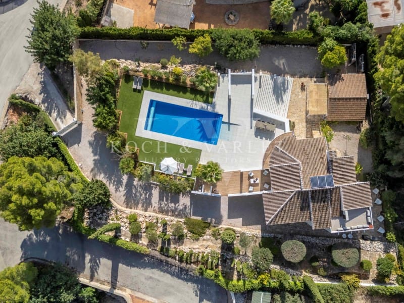 5 bedroom Villa for sale in Javea / Xabia with pool garage - € 1,795,000 (Ref: 9804230)
