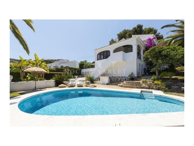 4 Zimmer Villa zu verkaufen in Cap Martí - El Tossalet - Pinomar, Javea / Xàbia mit Pool - 795.000 € (Ref: 9806404)