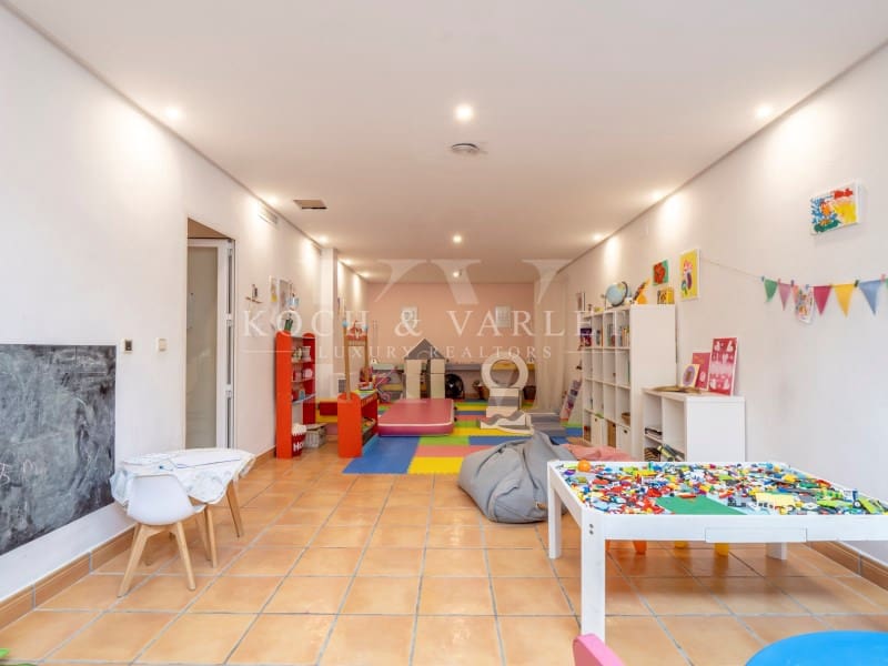 5 soveværelse Villa til salg i Javea / Xabia med swimmingpool garage - € 1.095.000 (Ref: 9806405)