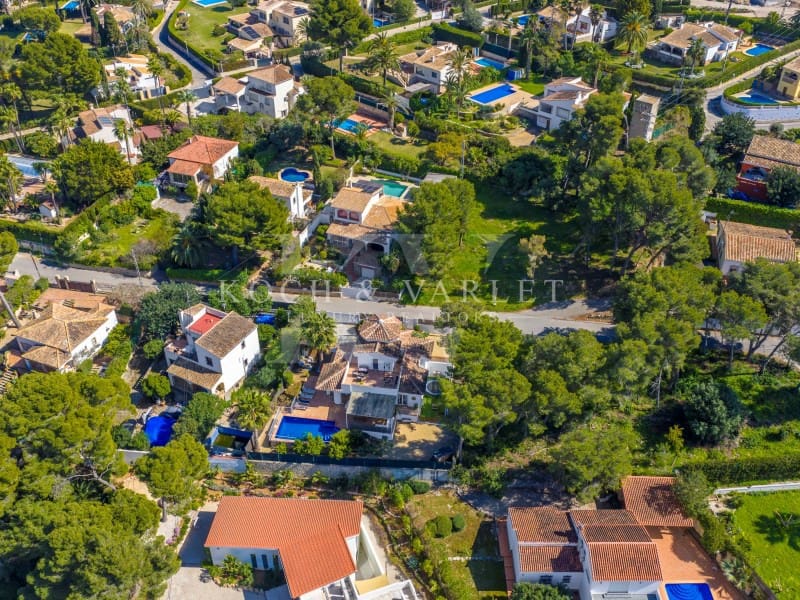 5 soveværelse Villa til salg i Javea / Xabia med swimmingpool garage - € 1.095.000 (Ref: 9806405)