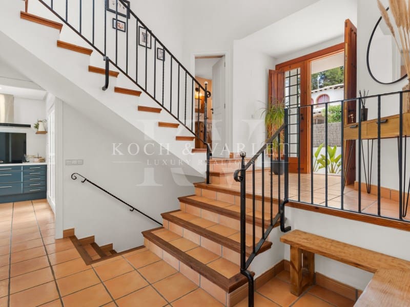 5 slaapkamer Villa te koop in Javea / Xabia met zwembad garage - € 995.000 (Ref: 9806405)