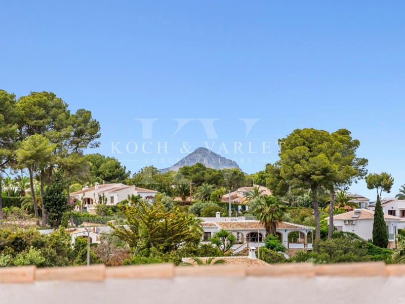 5 slaapkamer Villa te koop in Javea / Xabia met zwembad garage - € 995.000 (Ref: 9806405)