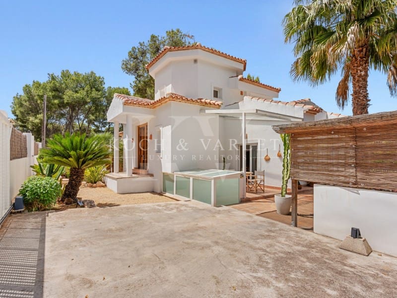 5 slaapkamer Villa te koop in Javea / Xabia met zwembad garage - € 995.000 (Ref: 9806405)