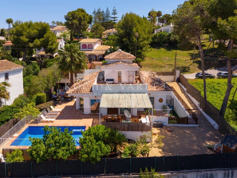 5 slaapkamer Villa te koop in Javea / Xabia met zwembad garage - € 995.000 (Ref: 9806405)