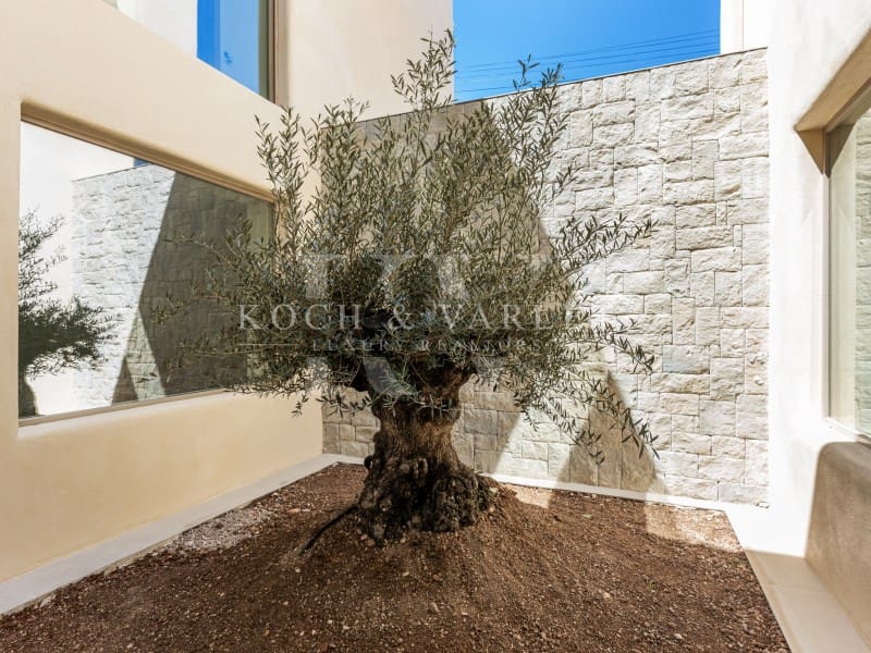 Chalet de 4 habitaciones en Javea / Xàbia en venta con piscina - 1.800.000 € (Ref: 9806406)