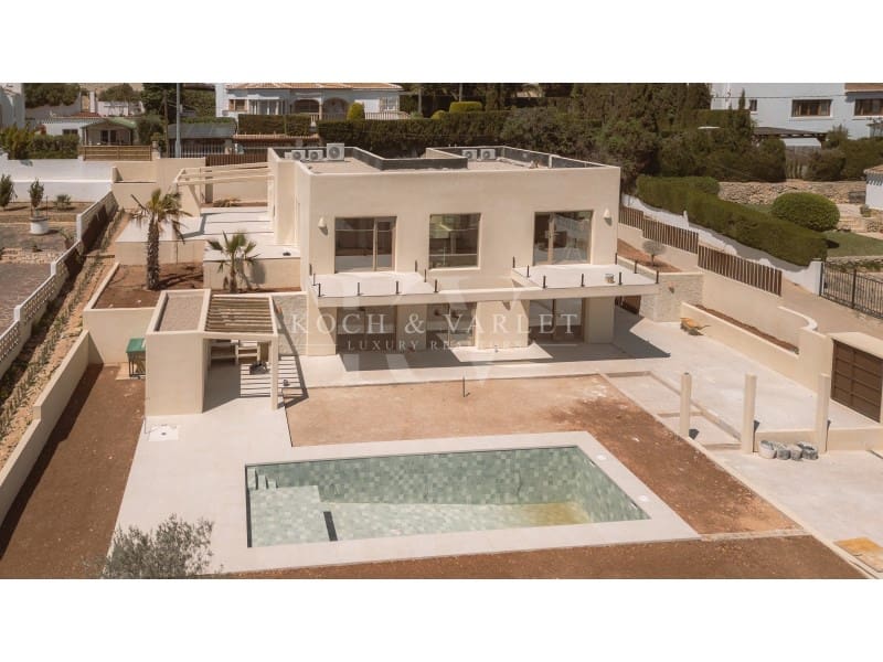 4 sypialnia Willa na sprzedaż w Javea / Xabia z basenem - 1 800 000 € (Ref: 9806406)
