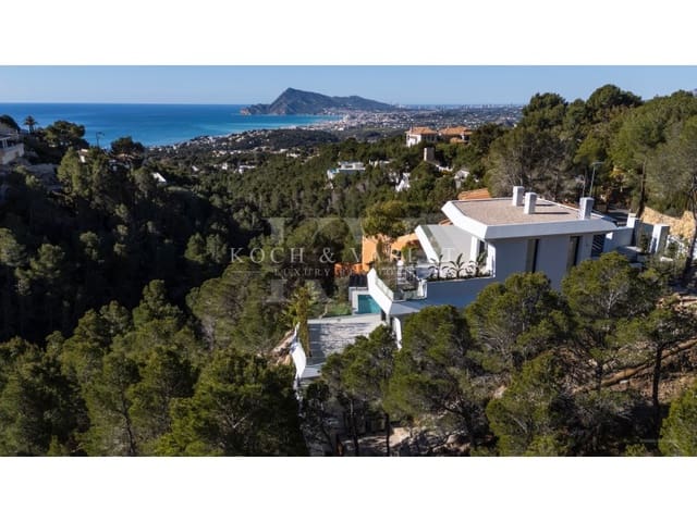 Chalet de 4 habitaciones en Altea la Vella, Altea en venta con piscina garaje - 2.250.000 € (Ref: 9818028)