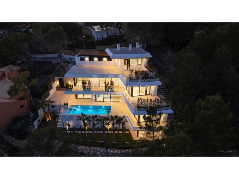 Chalet de 4 habitaciones en Altea la Vella en venta con piscina garaje - 2.250.000 € (Ref: 9818028)
