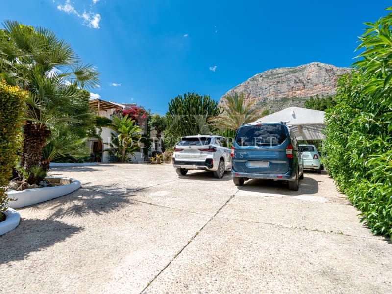 4 chambre Villa/Maison à vendre à Javea / Xabia avec piscine - 1 350 000 € (Ref: 9859920)