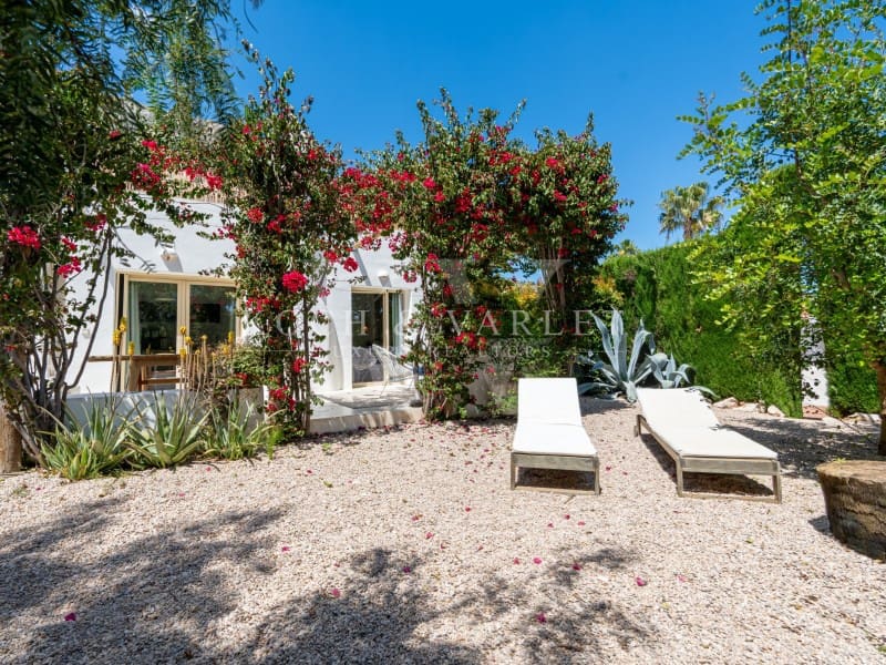 4 chambre Villa/Maison à vendre à Javea / Xabia avec piscine - 1 350 000 € (Ref: 9859920)