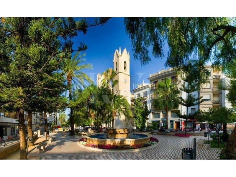 4 sypialnia Willa na sprzedaż w Benissa z basenem garażem - 3 450 000 € (Ref: 9865098)