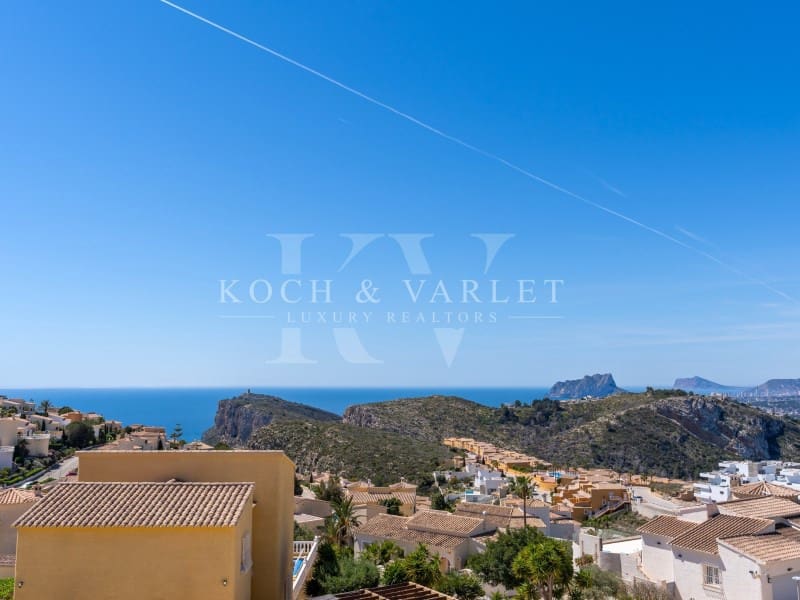 4 Zimmer Villa zu verkaufen in Cumbre del Sol mit Pool Garage - 1.850.000 € (Ref: 9891998)