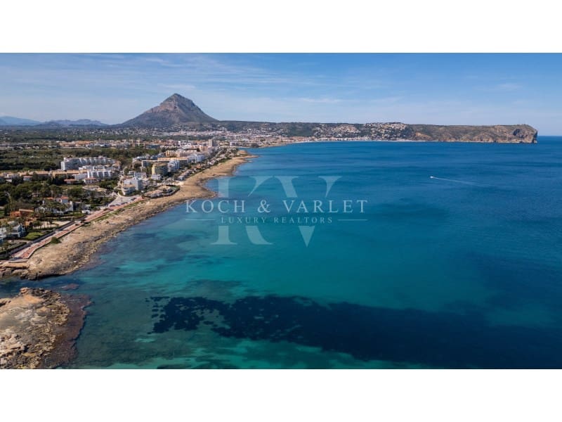 3 bedroom Villa for sale in Javea / Xabia with pool - € 1,195,000 (Ref: 9936126)