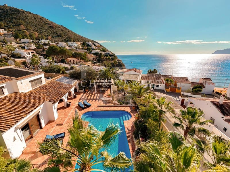 5 soveværelse Villa til salg i Moraira med swimmingpool - € 3.995.000 (Ref: 9945440)