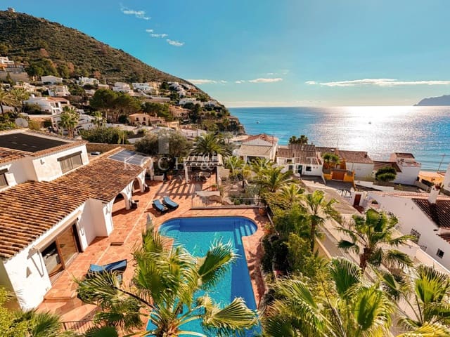 5 soveværelse Villa til salg i El Portet - Pla de Mar, Teulada-Moraira med swimmingpool - € 3.995.000 (Ref: 9945440)