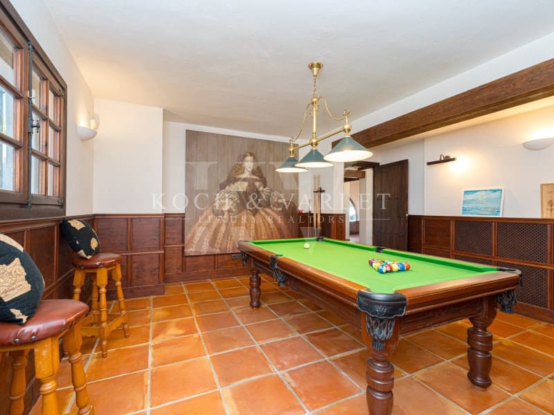5 soveværelse Villa til salg i Moraira med swimmingpool - € 3.995.000 (Ref: 9945440)