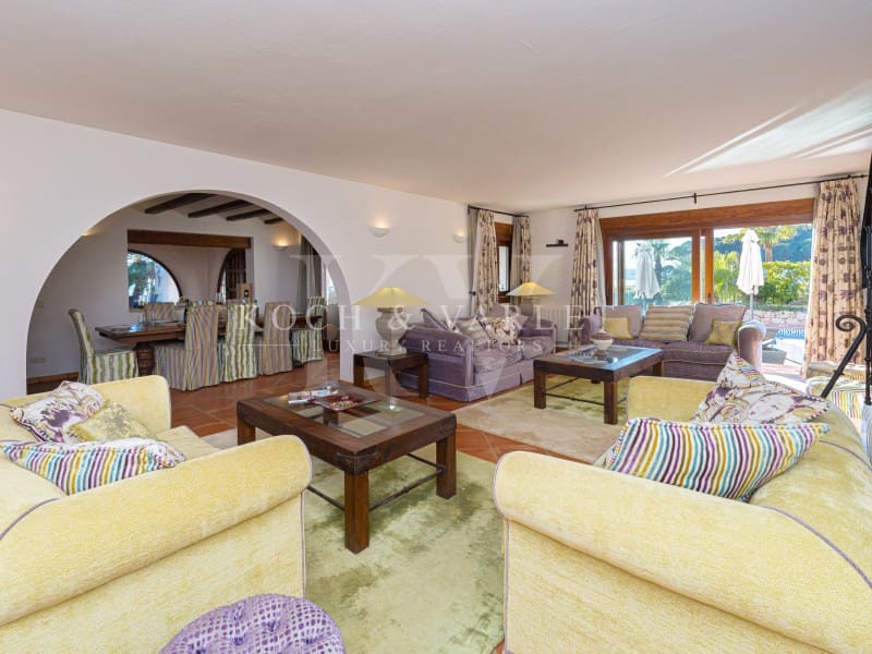 5 soveværelse Villa til salg i Moraira med swimmingpool - € 3.995.000 (Ref: 9945440)