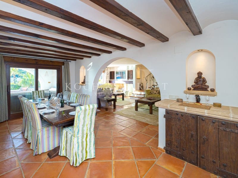 5 soveværelse Villa til salg i Moraira med swimmingpool - € 3.995.000 (Ref: 9945440)