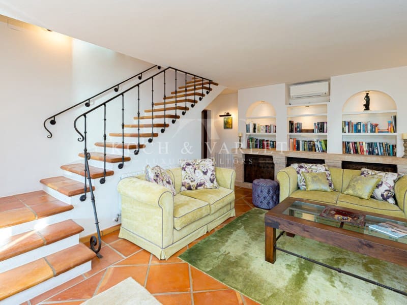 5 soveværelse Villa til salg i Moraira med swimmingpool - € 3.995.000 (Ref: 9945440)