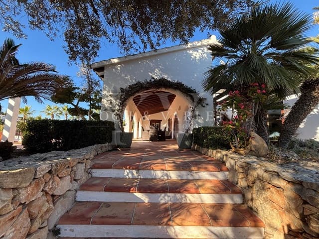 5 soveværelse Villa til salg i El Portet - Pla de Mar, Teulada-Moraira med swimmingpool - € 3.995.000 (Ref: 9945440)