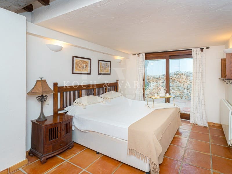 5 soveværelse Villa til salg i Moraira med swimmingpool - € 3.995.000 (Ref: 9945440)