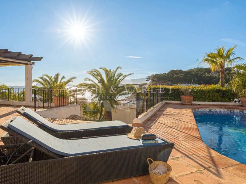 5 soveværelse Villa til salg i Moraira med swimmingpool - € 3.995.000 (Ref: 9945440)