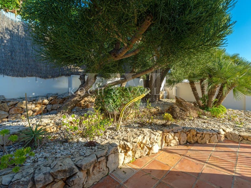 5 soveværelse Villa til salg i Moraira med swimmingpool - € 3.995.000 (Ref: 9945440)