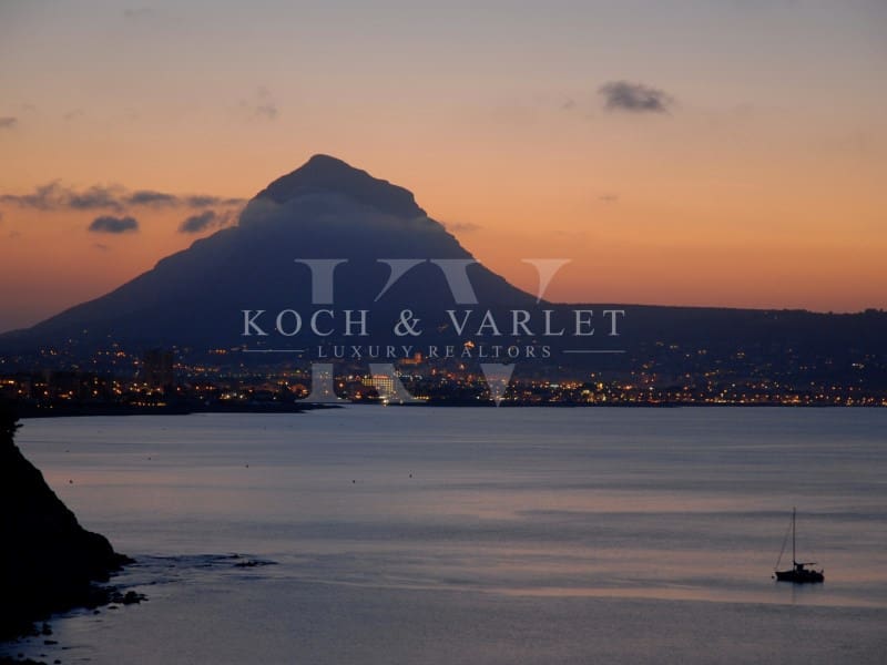 Chalet de 5 habitaciones en Javea / Xàbia en venta con piscina garaje - 1.685.000 € (Ref: 9975055)