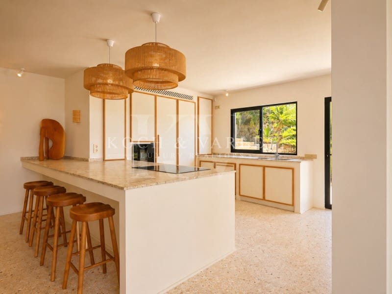 7 slaapkamer Villa te koop in Javea / Xabia met zwembad garage - € 2.900.000 (Ref: 9975056)