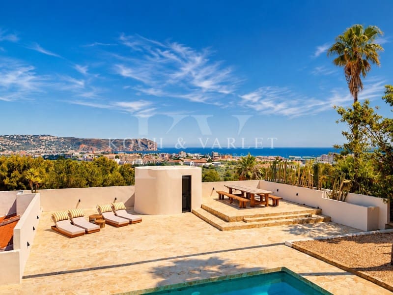 7 slaapkamer Villa te koop in Javea / Xabia met zwembad garage - € 2.900.000 (Ref: 9975056)