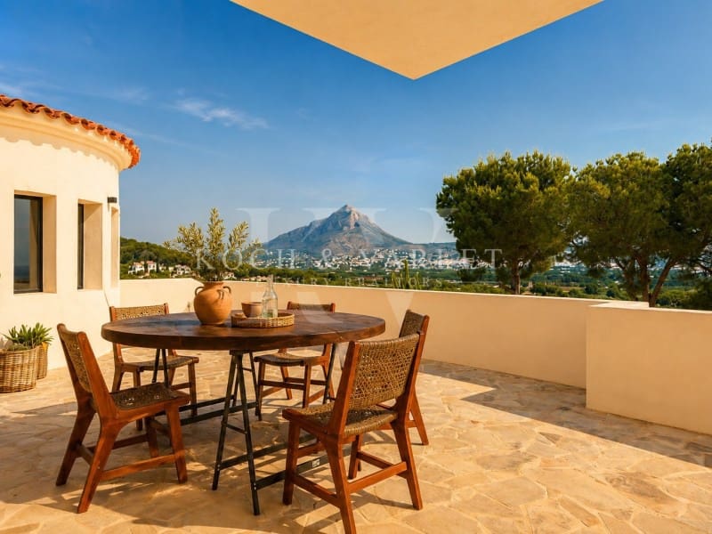 7 slaapkamer Villa te koop in Javea / Xabia met zwembad garage - € 2.900.000 (Ref: 9975056)