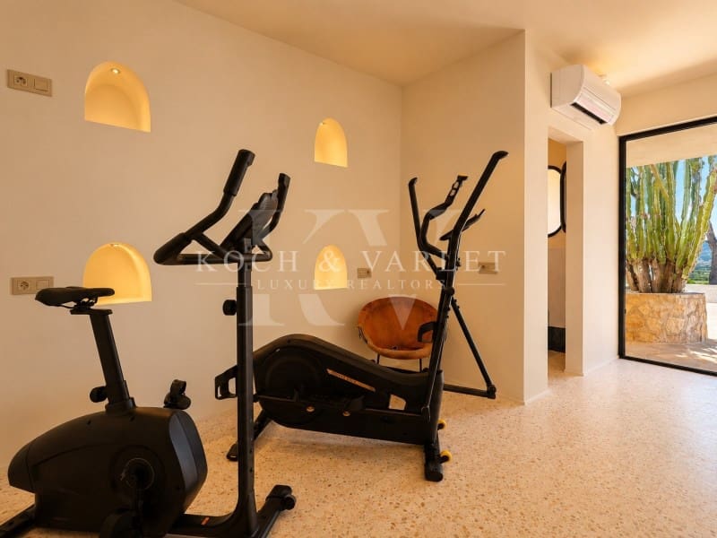 7 slaapkamer Villa te koop in Javea / Xabia met zwembad garage - € 2.900.000 (Ref: 9975056)